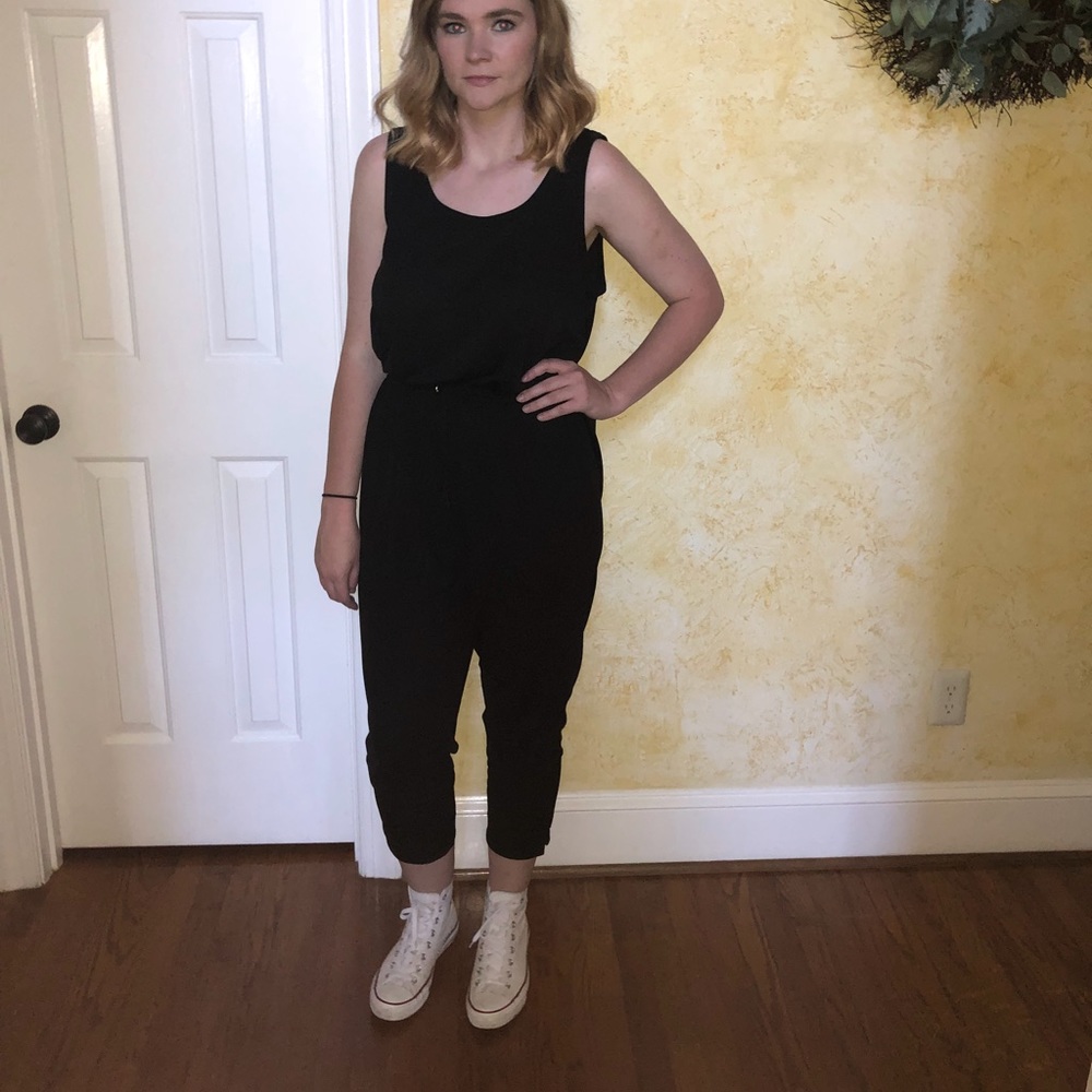 Adorable Black Jumpsuit🌷